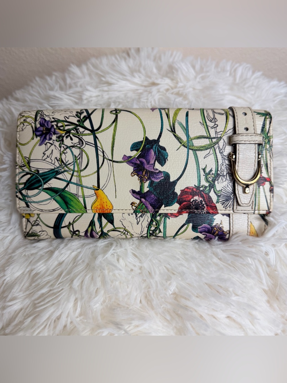 Gucci Rare Calfskin Floral Print Cream Wallet EUC